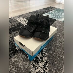 Authentic NIKE PG 1 (TD)